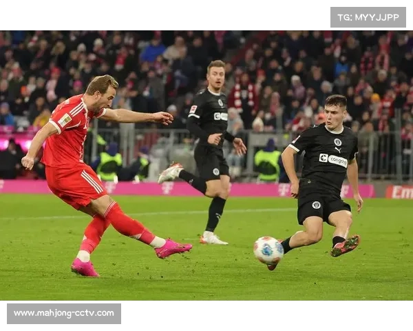 拜仁3-1逆转圣保利一役，补时阶段体能优势成制胜关键